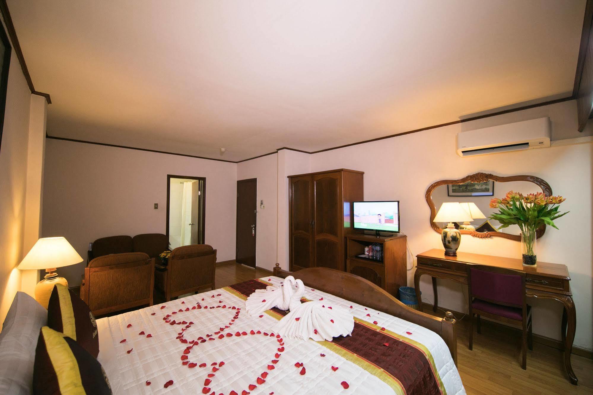Asian Hotel Thành Pho Ho Chí Minh Esterno foto